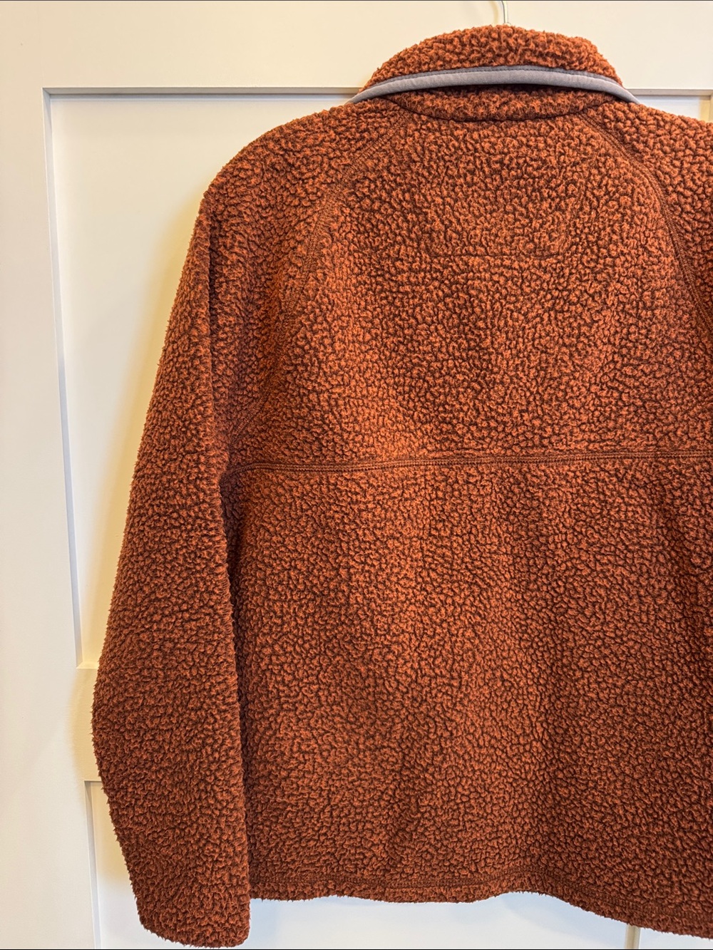 Carhartt Burnt Orange Sherpa Pullover with Gray Trim - Picture 4 of 4